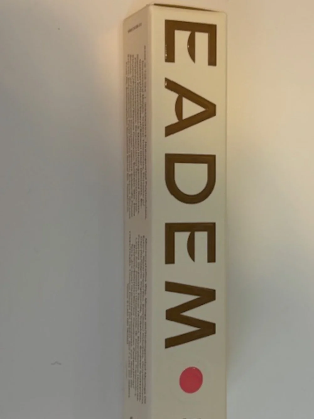 Eadem Le Chouchou Lip Balm - Picture 1 of 3